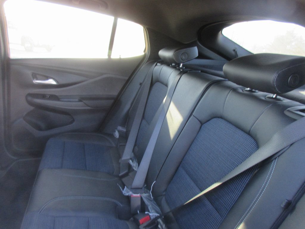 New 2026 Buick Envista Preferred FWD image 14