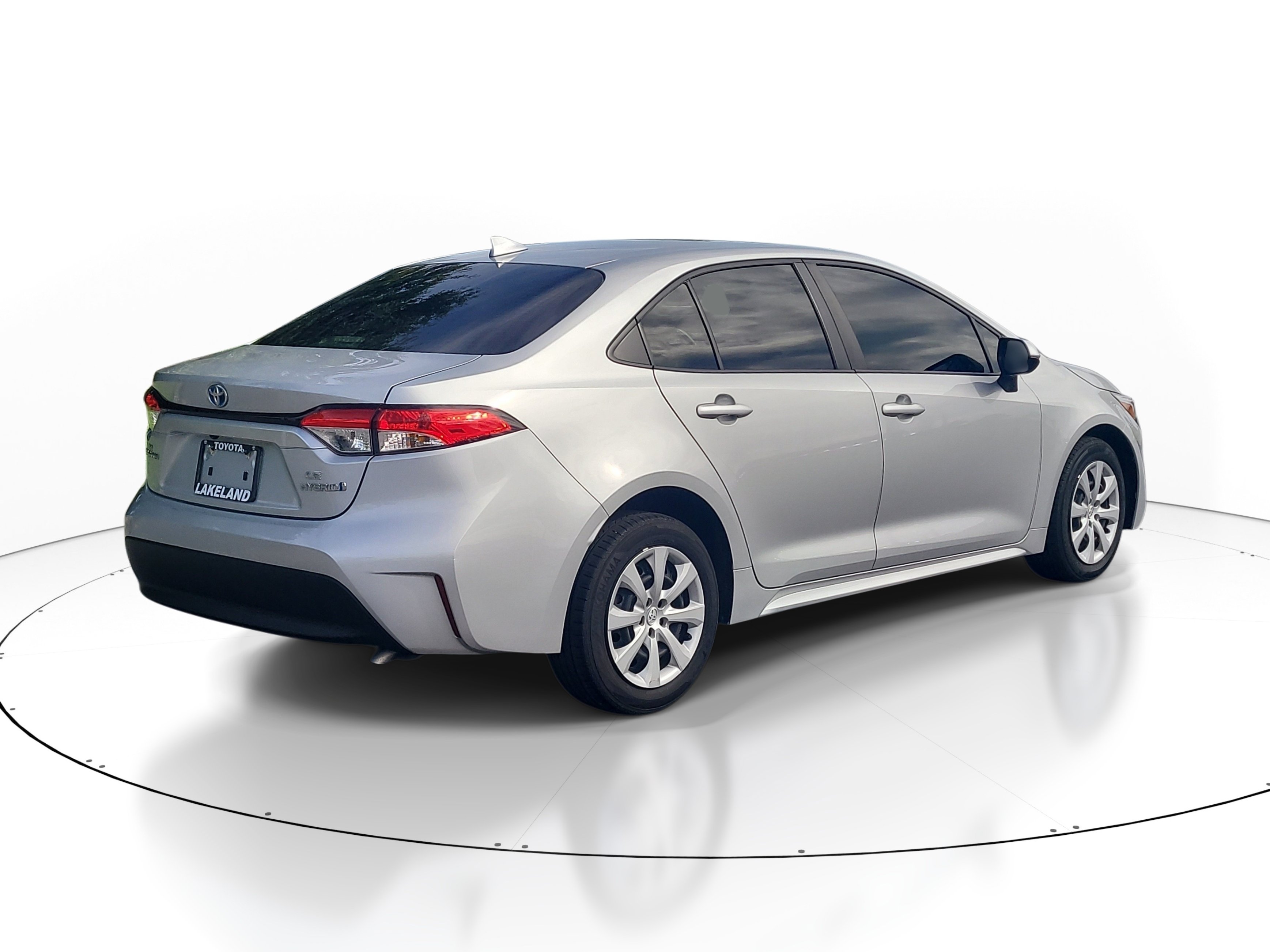 Certified 2024 Toyota Corolla LE FWD image 7