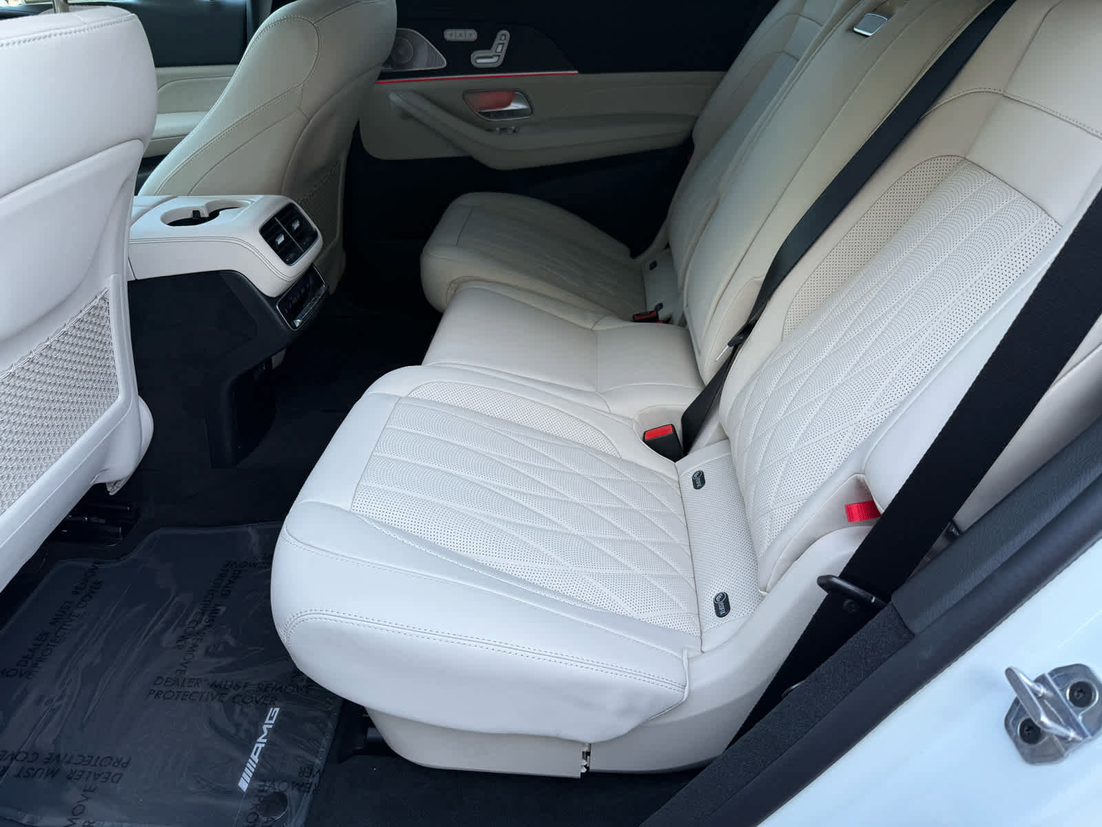 New 2026 Mercedes-Benz GLS 63 AMG 4MATIC image 11