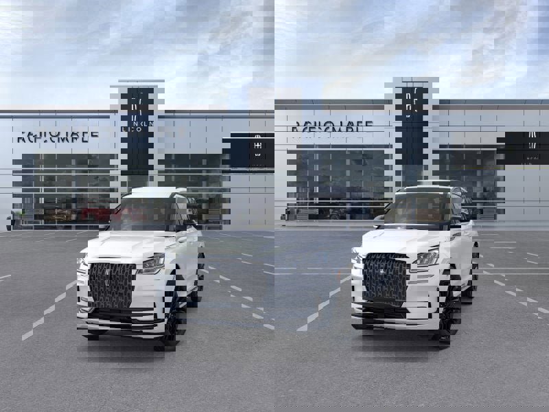 New 2026 Lincoln Corsair Premiere image 2