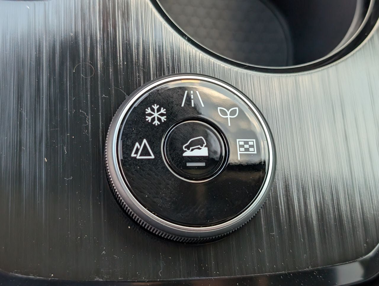 New 2026 Nissan Rogue SV AWD/4WD image 16