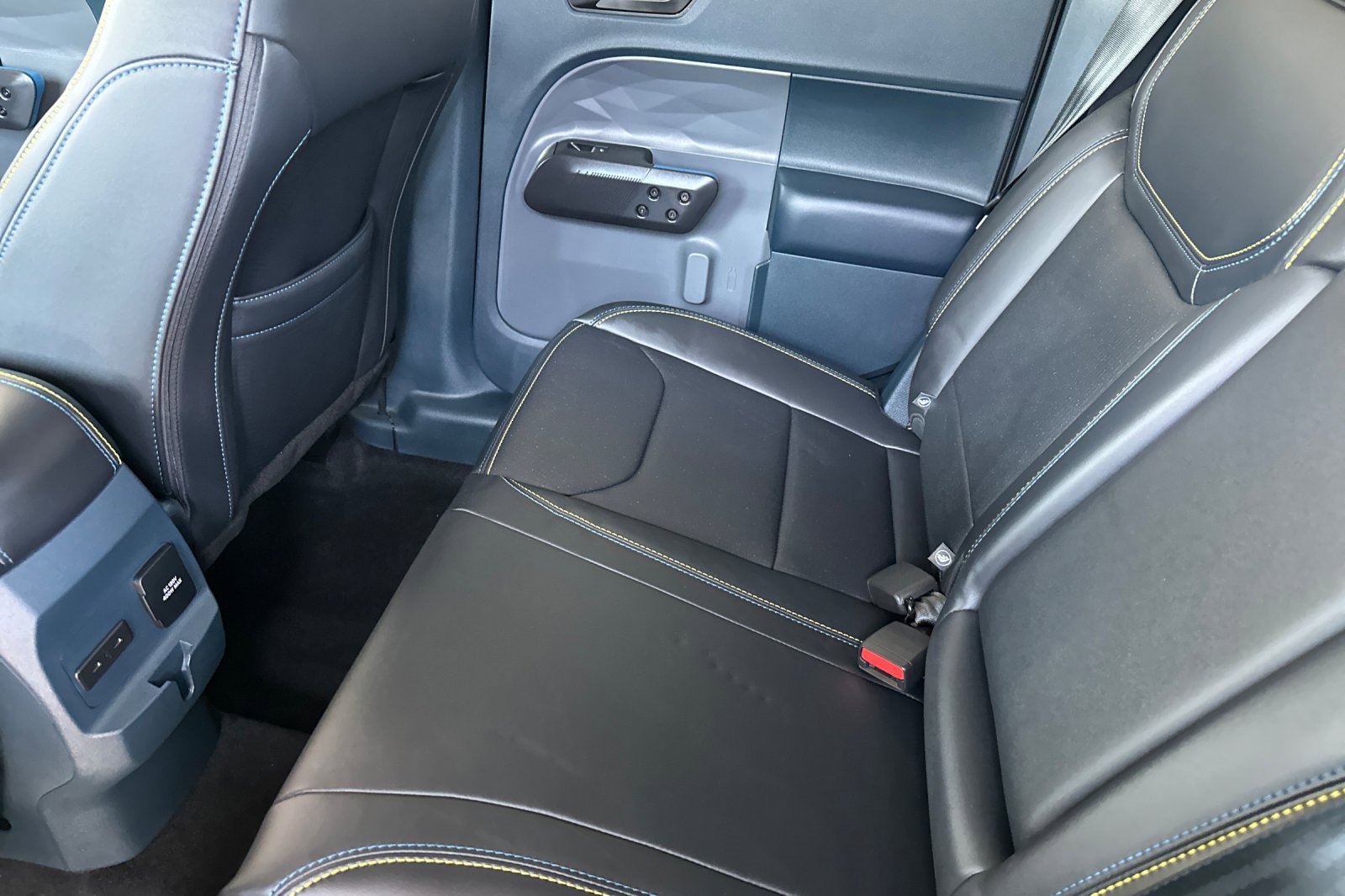 New 2025 Ford Maverick Lobo image 12