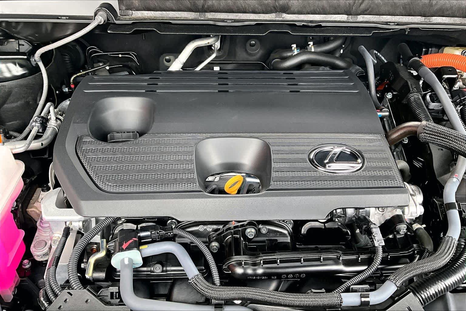 Used 2025 Lexus RX 350h w/ Convenience Package AWD/4WD image 32