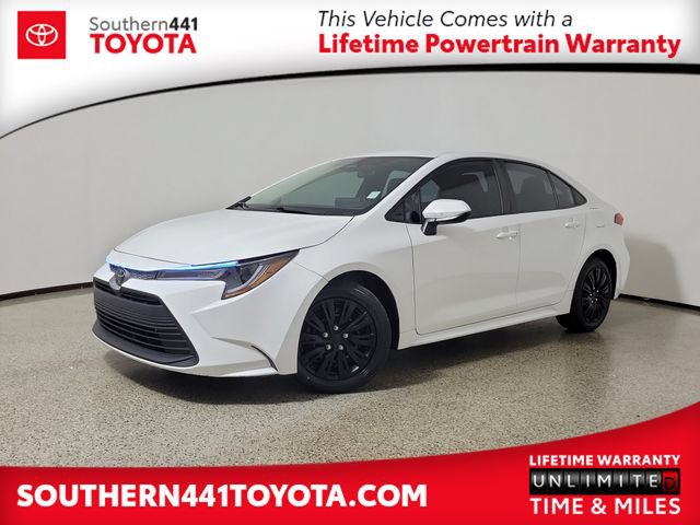 Used 2024 Toyota Corolla LE FWD image 1