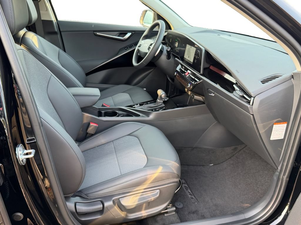 New 2026 Kia Niro EX w/ EX Premium Package FWD image 6