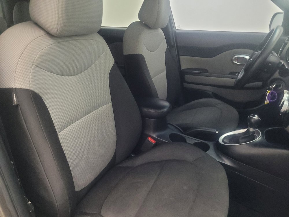 Used 2017 Kia Soul image 21