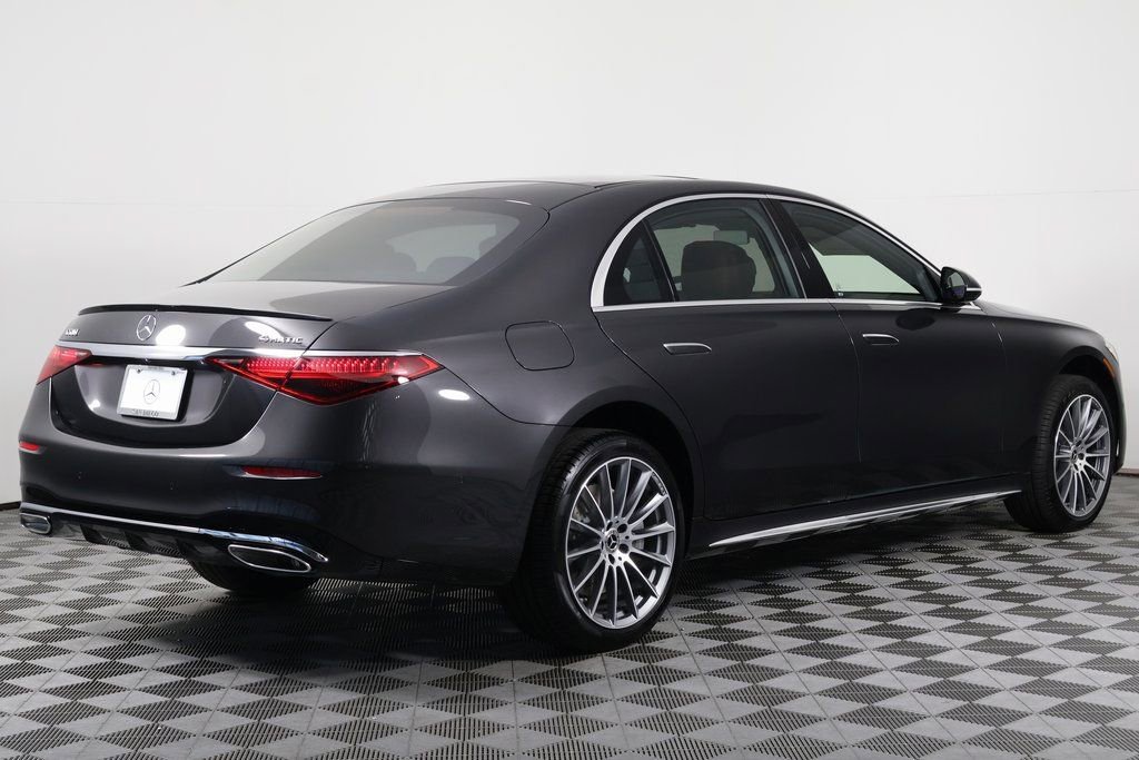 New 2026 Mercedes-Benz S 580 4MATIC Sedan image 2