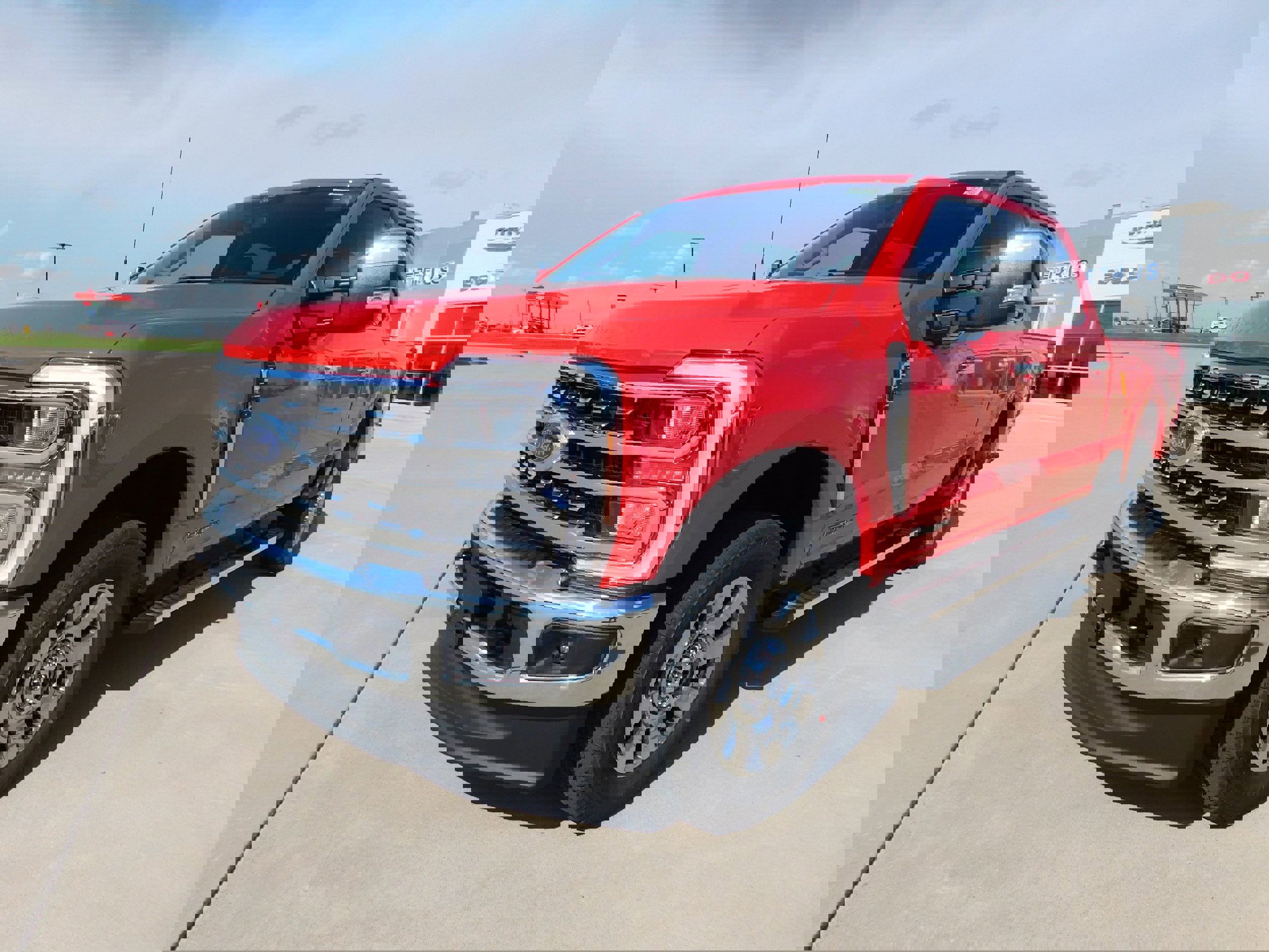 New 2026 Ford F250 Lariat w/ Chrome Package image 8