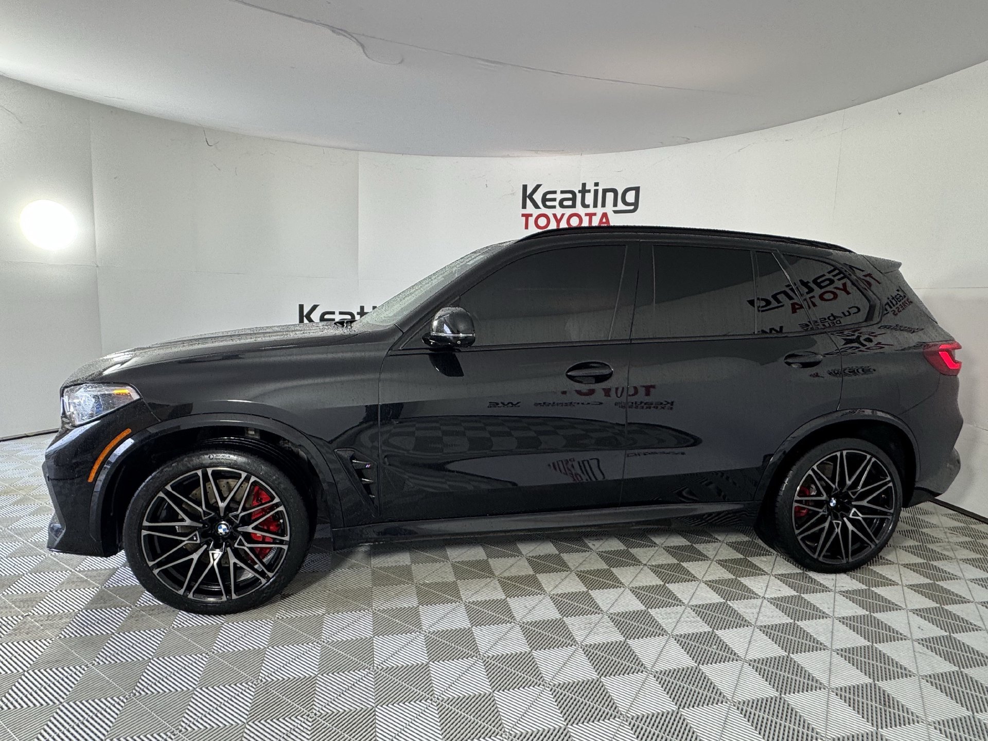 Used 2021 BMW X5 M w/ Competition Package AWD/4WD image 8