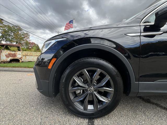 Certified 2022 Volkswagen Tiguan SE image 10