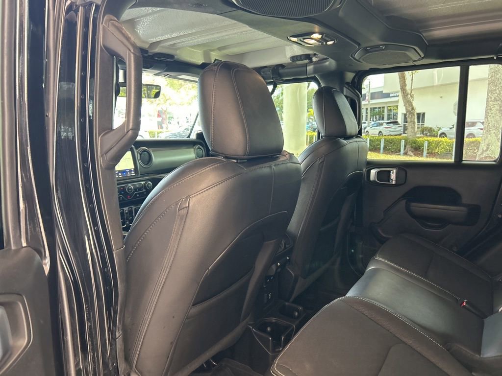 Used 2023 Jeep Gladiator Sport image 36