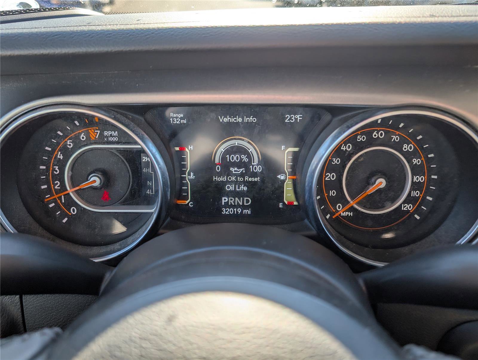 Used 2023 Jeep Gladiator Sport image 26