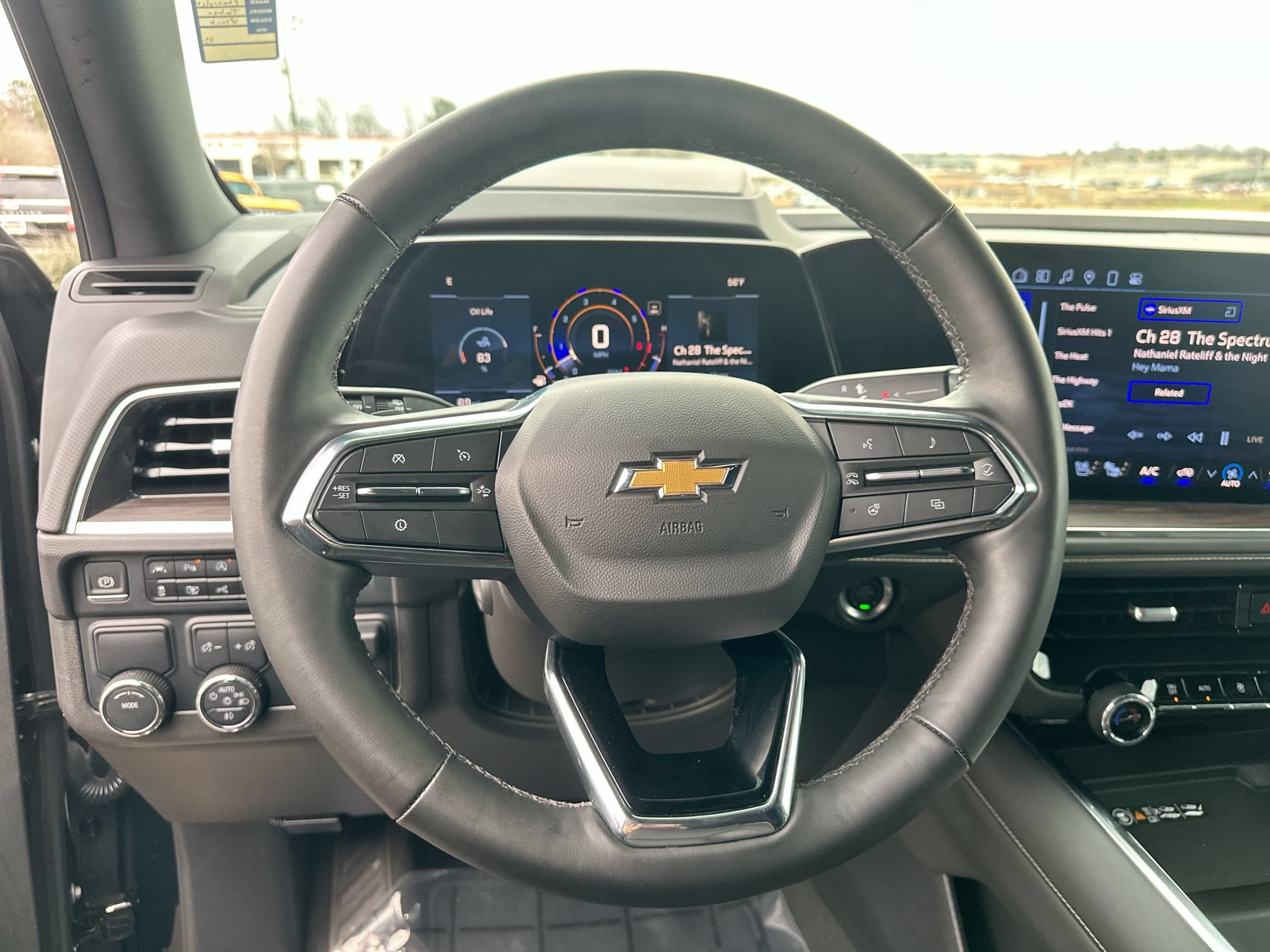 Used 2025 Chevrolet Tahoe Premier RWD image 14