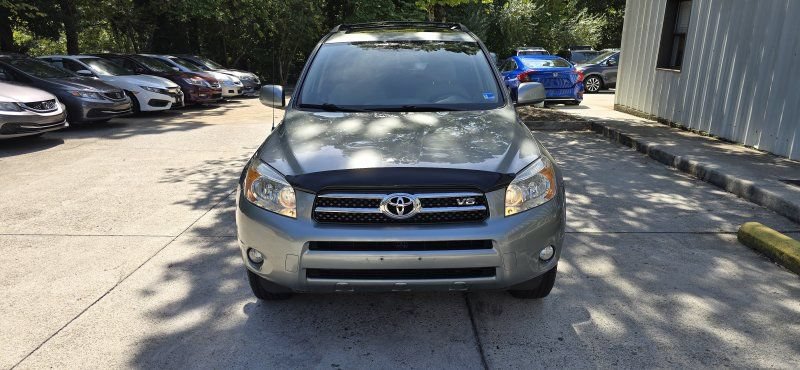 Used 2006 Toyota RAV4 Limited AWD/4WD image 8