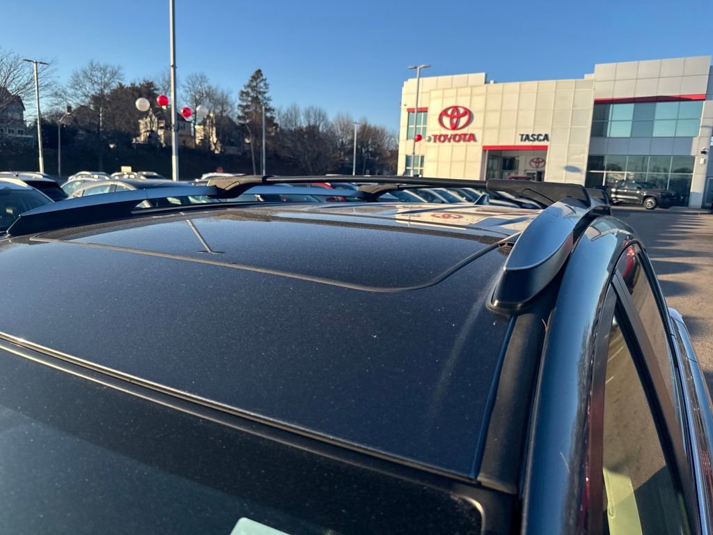 Used 2017 Toyota RAV4 XLE image 44