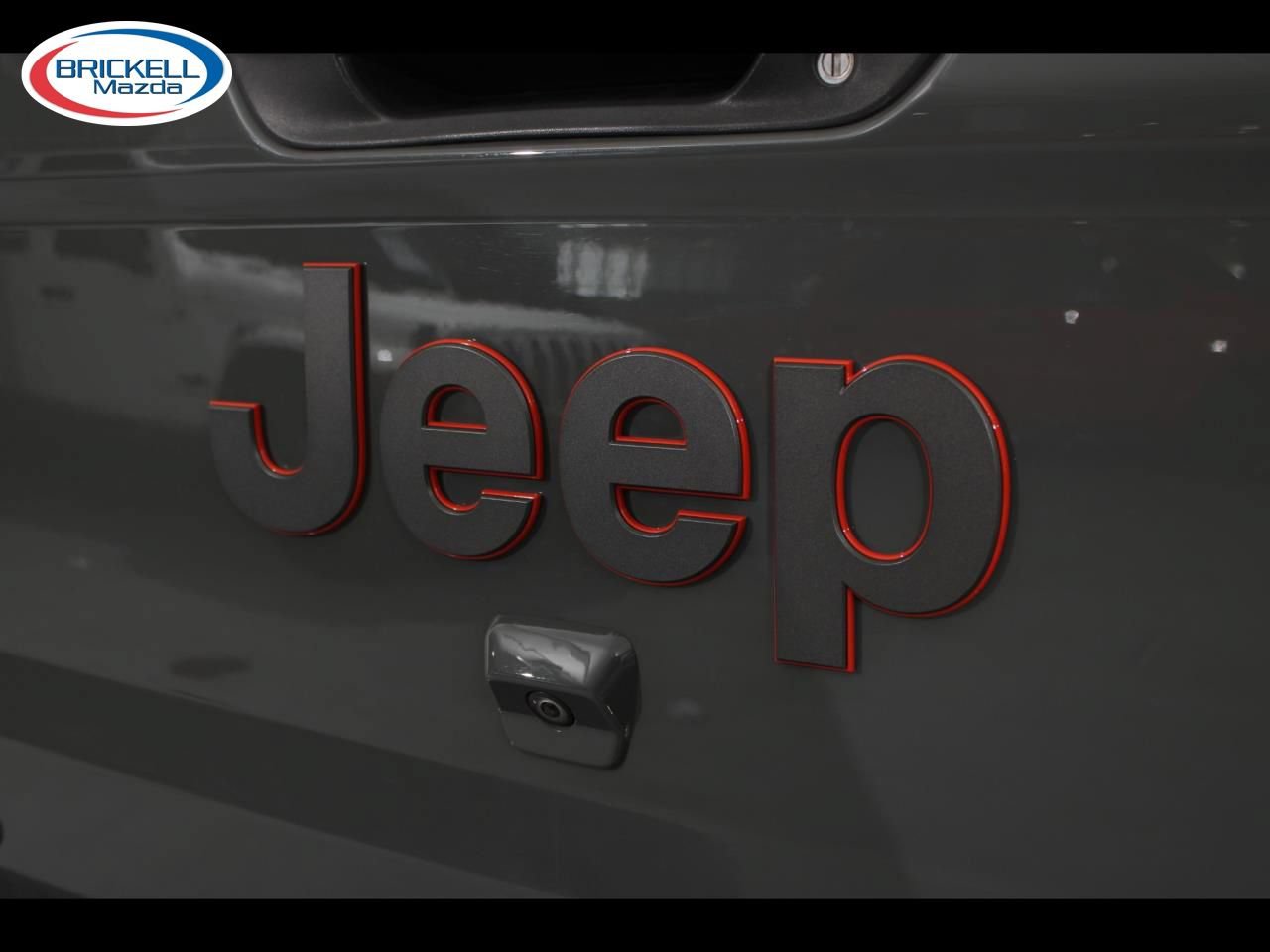 Used 2021 Jeep Gladiator Mojave AWD/4WD image 11