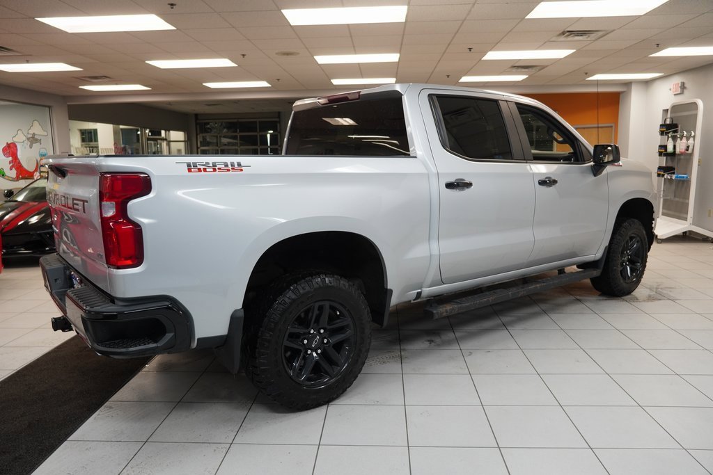 Used 2020 Chevrolet Silverado 1500 LT Trail Boss w/ Bed Protection Package image 11