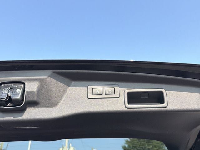 New 2026 Subaru Outback Premium AWD/4WD image 15
