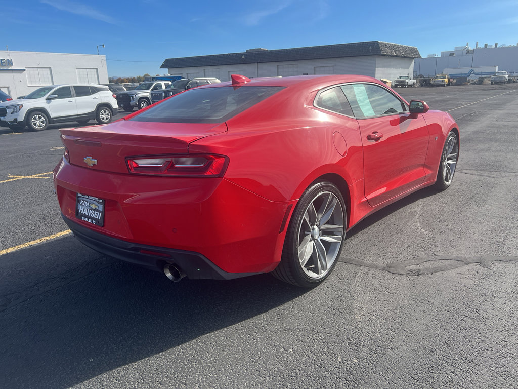 Used 2017 Chevrolet Camaro LT image 4