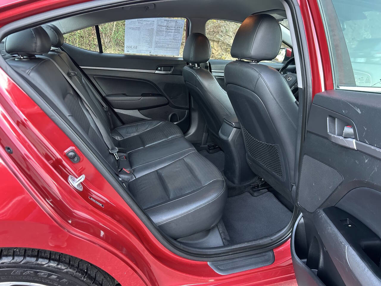 Used 2017 Hyundai Elantra Limited image 21