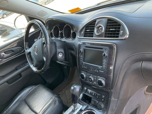 Used 2015 Buick Enclave Leather image 11