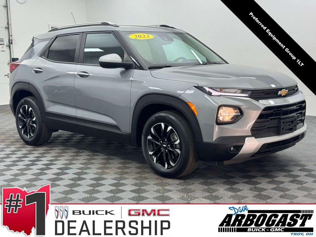 Used 2023 Chevrolet TrailBlazer LT w/ Convenience Package FWD image 1