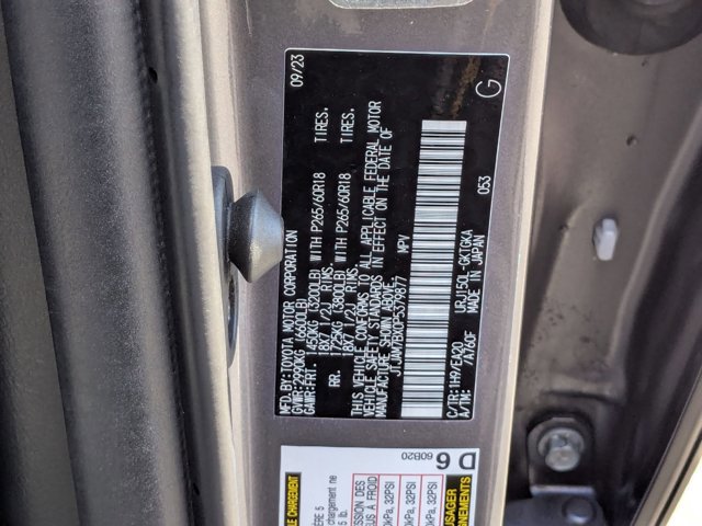 Used 2023 Lexus GX 460 Premium w/ Premium Package image 25