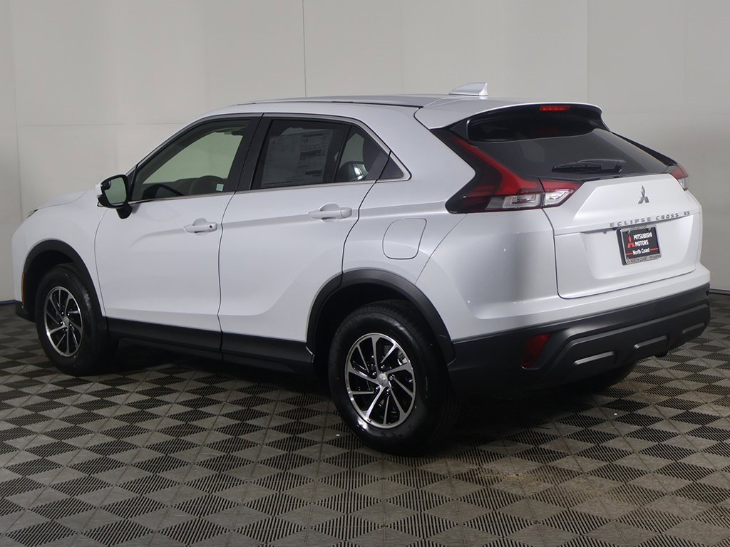 New 2025 Mitsubishi Eclipse Cross ES image 6