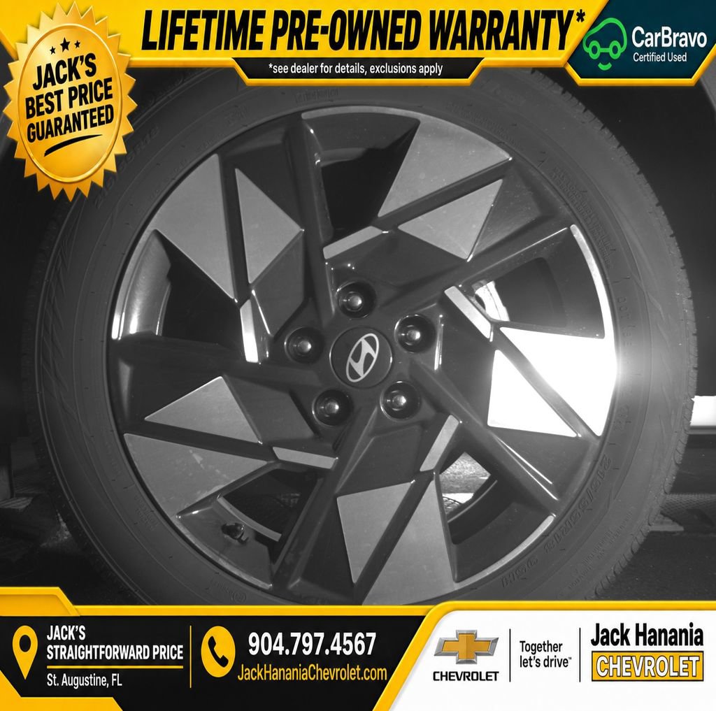 Used 2024 Hyundai Kona SEL FWD image 25