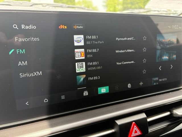Used 2026 Kia Sportage EX FWD image 14