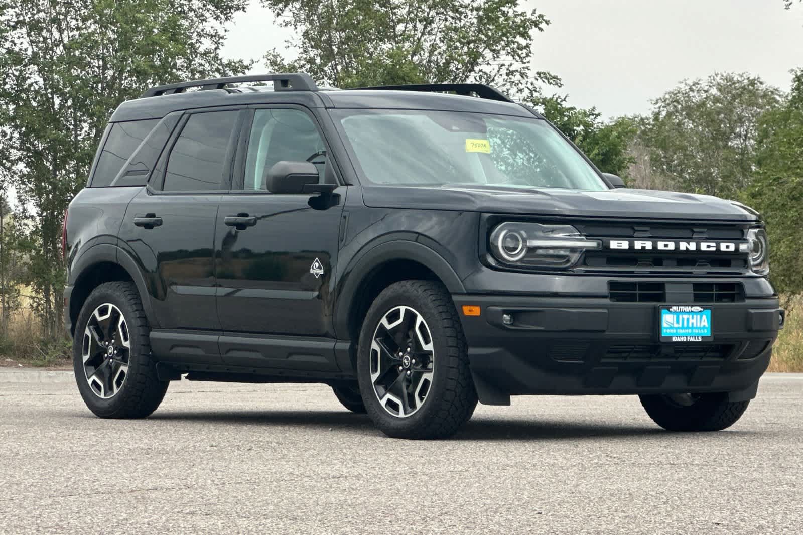 Certified 2023 Ford Bronco Sport Outer Banks w/ Tech Package AWD/4WD image 9