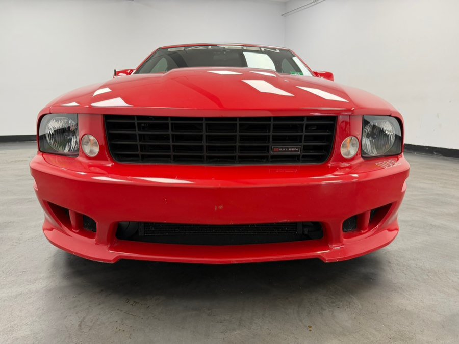 Used 2005 Ford Mustang GT Premium RWD image 25