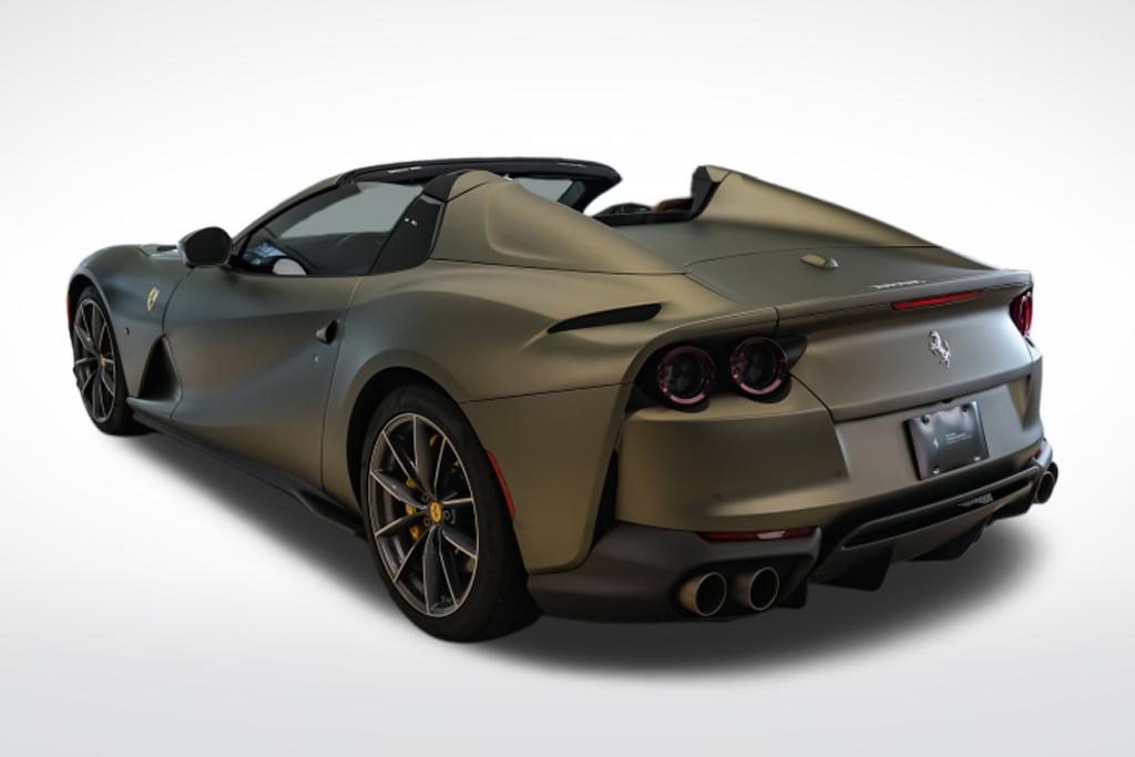 Used 2021 Ferrari 812 GTS RWD image 3