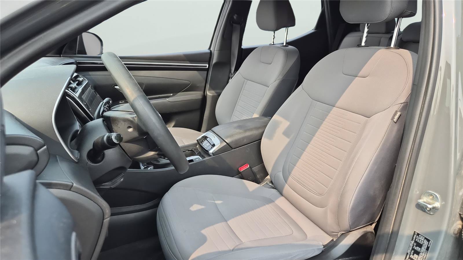 Used 2022 Hyundai Santa Cruz SEL AWD/4WD image 10