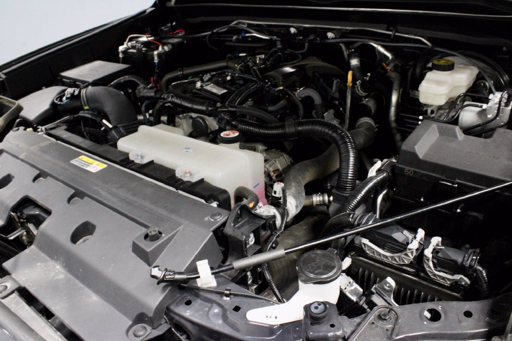 Used 2025 Toyota Tacoma TRD Sport AWD/4WD image 17