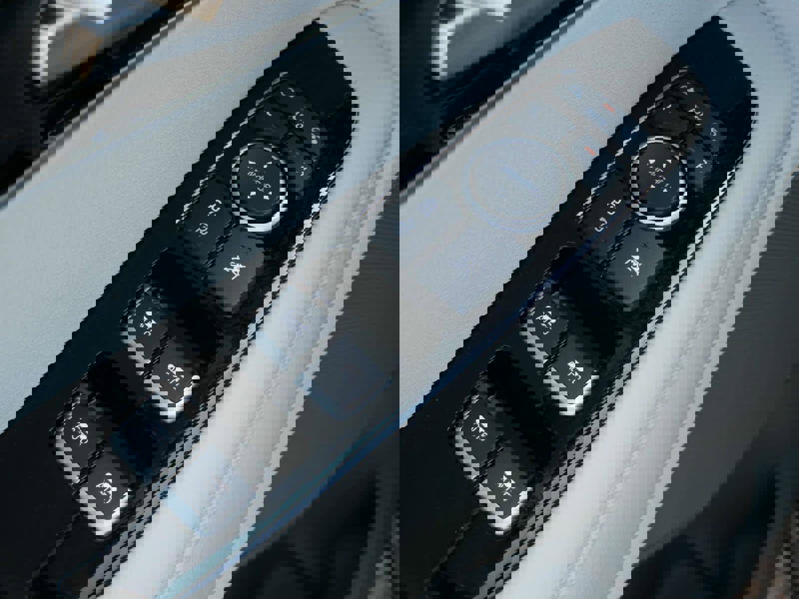 Used 2020 Kia Sorento SX image 16