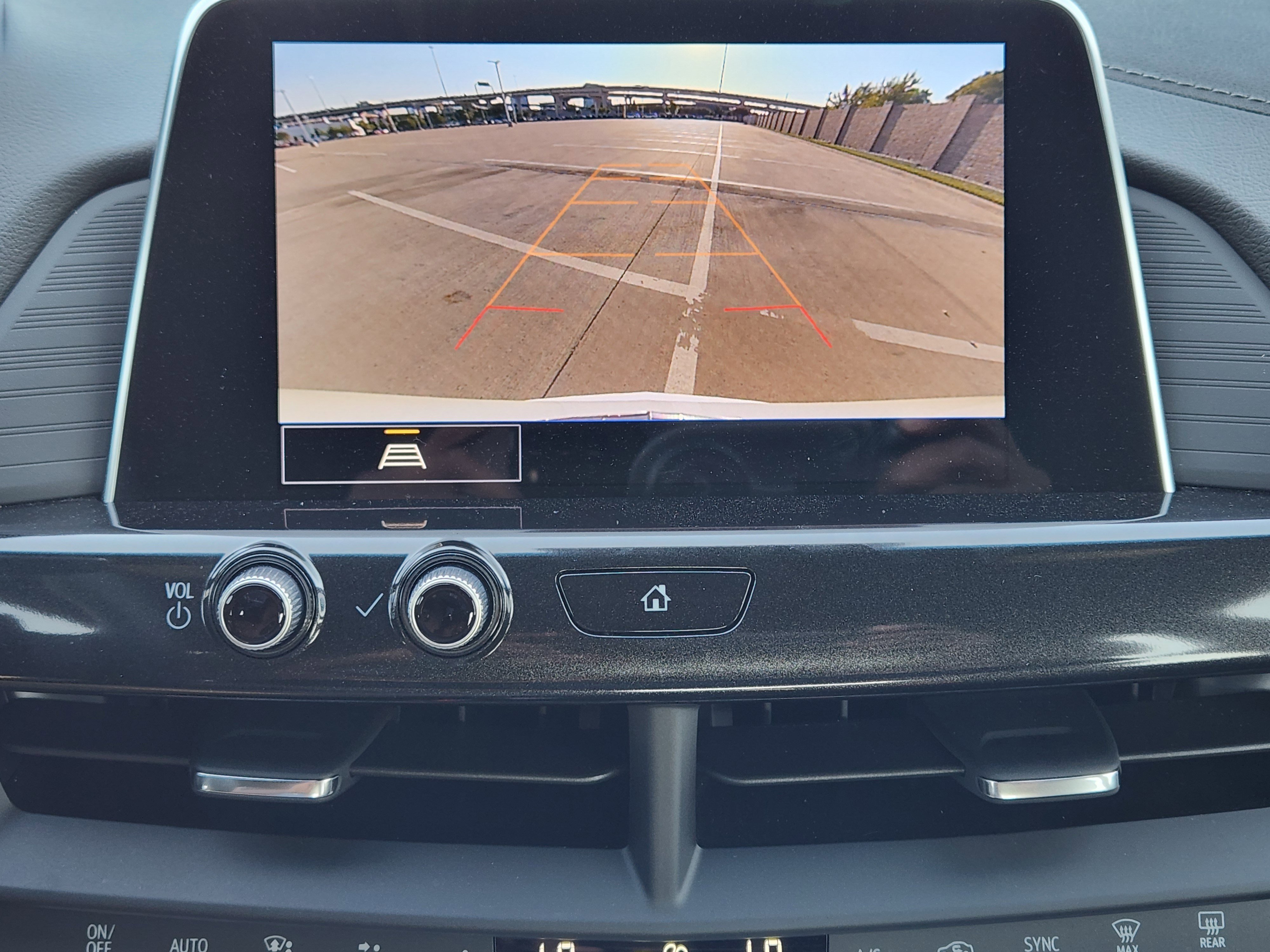 Used 2024 Cadillac CT4 Luxury w/ Sun And Sound Package image 19