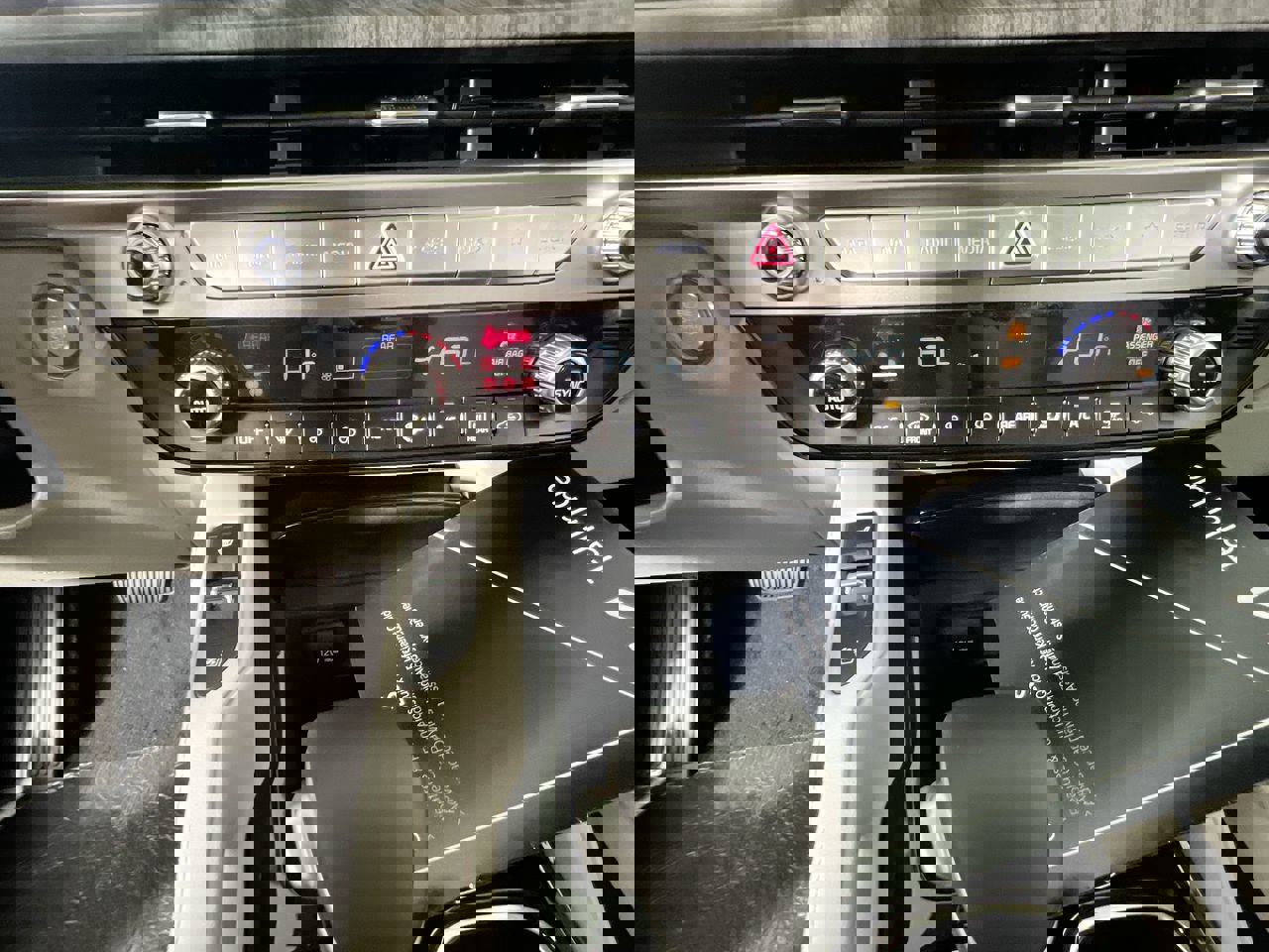 Used 2025 Kia Telluride EX w/ EX Captain's Chair Package image 24