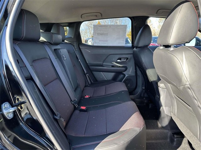 New 2026 Nissan Kicks SR image 11