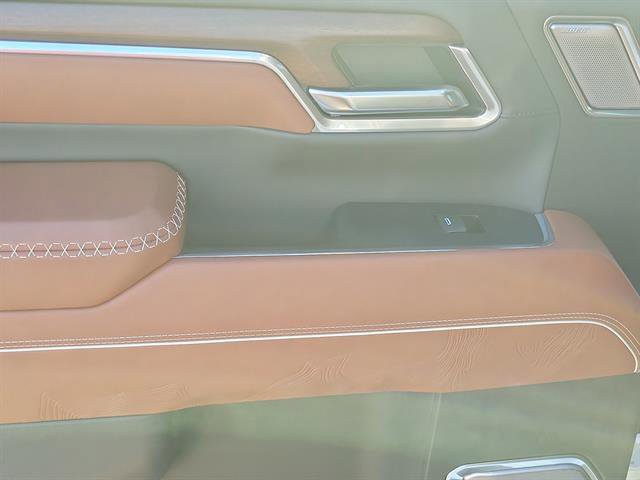 Used 2025 GMC Sierra 2500 Denali Ultimate w/ Max Trailering Package image 19