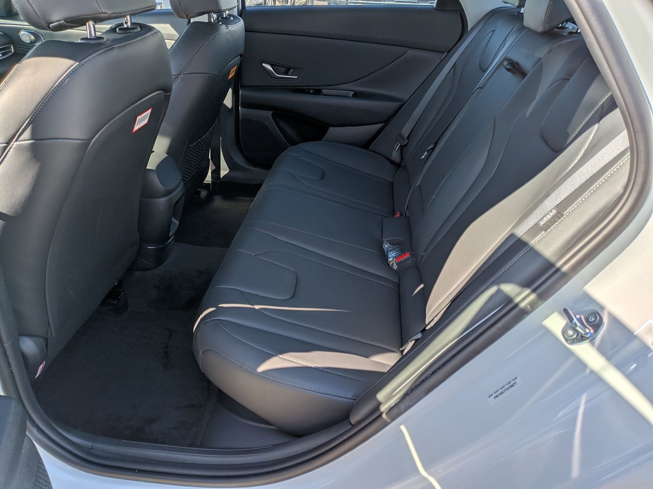 New 2026 Hyundai Elantra Limited FWD image 20