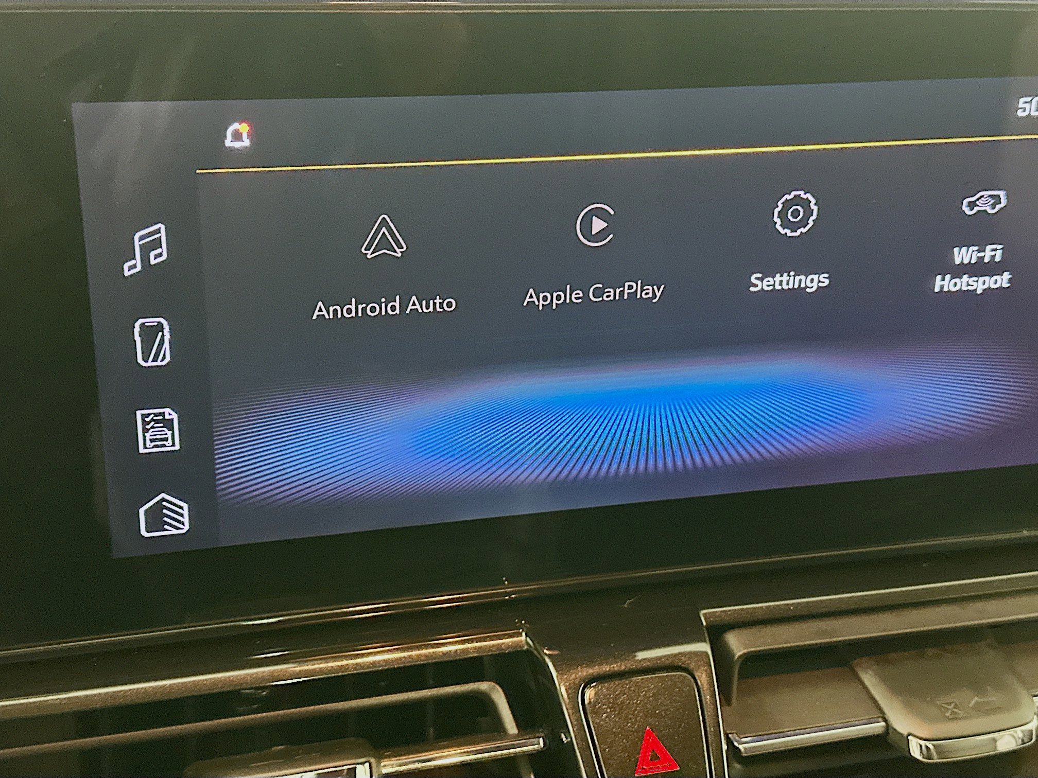 Used 2025 Chevrolet TrailBlazer LT w/ Driver Confidence Package image 21