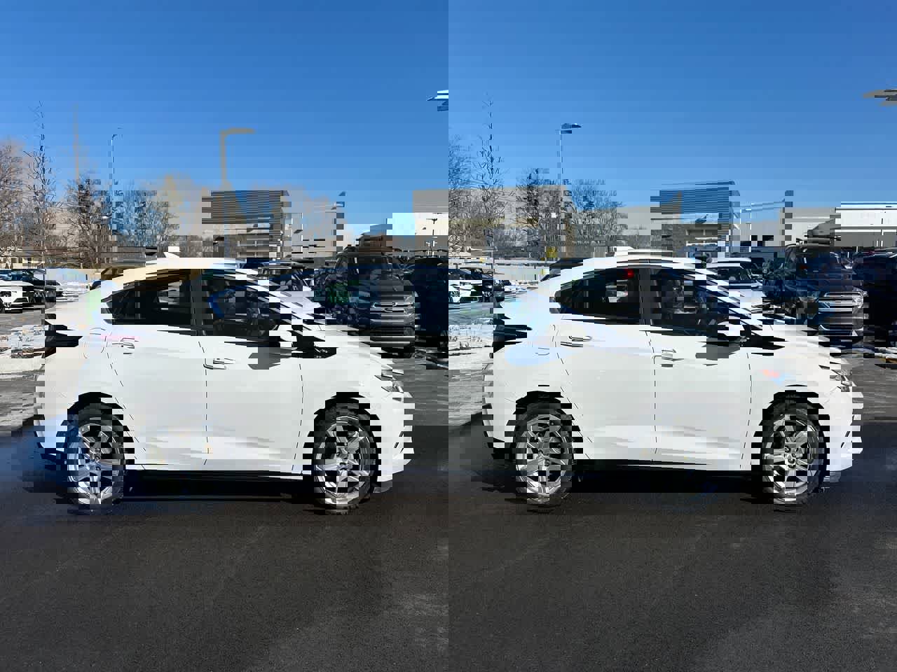 Used 2017 Chevrolet Volt LT image 14