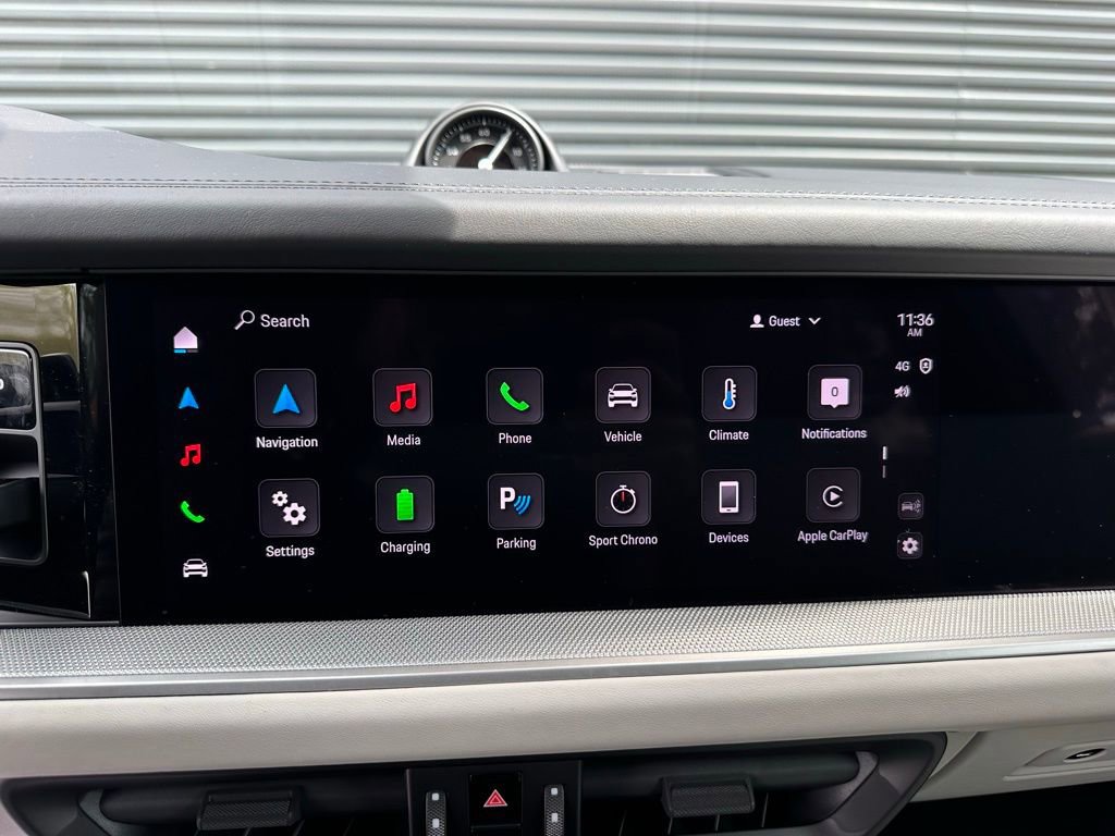 Used 2025 Porsche Cayenne E-Hybrid image 26