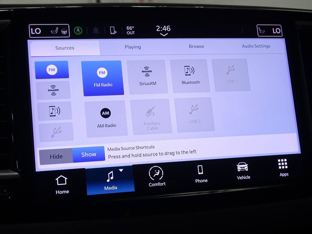 Used 2024 Chrysler Pacifica Touring-L image 34