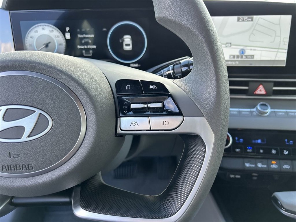 Certified 2024 Hyundai Elantra SEL image 24