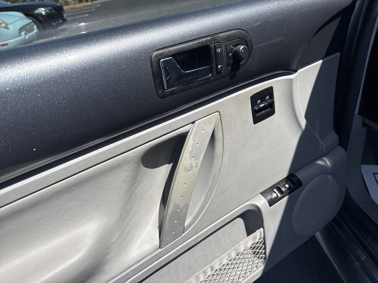 Used 2007 Volkswagen Beetle Coupe w/ Package 1 image 13