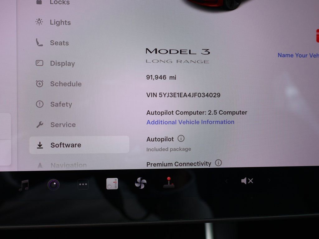Used 2018 Tesla Model 3 Long Range RWD image 43