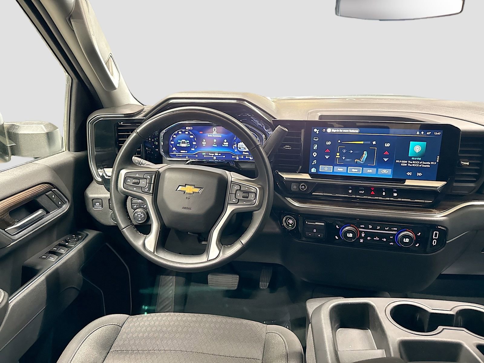 Certified 2025 Chevrolet Silverado 2500 LT w/ Convenience Package image 25