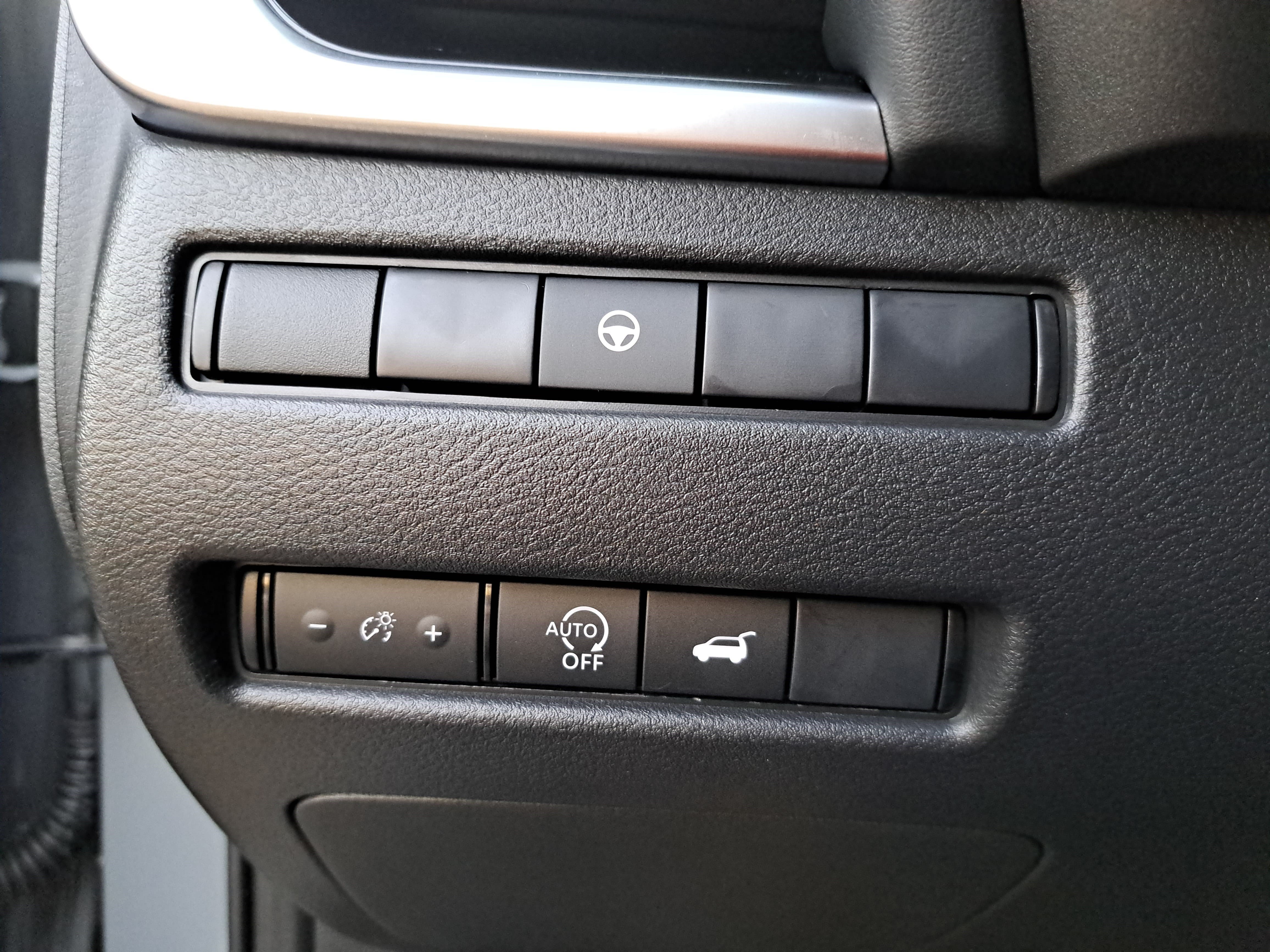 Used 2026 Nissan Rogue SV AWD/4WD image 24